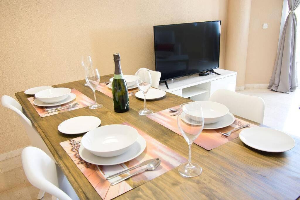 Spectacular Apartment In Matchroom Country Club Fuengirola Eksteriør billede